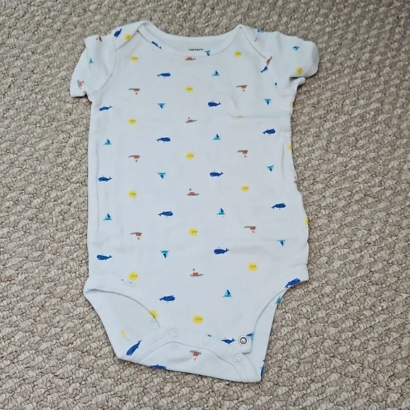 Carter's Outfit Bundle - Picture 10 of 13